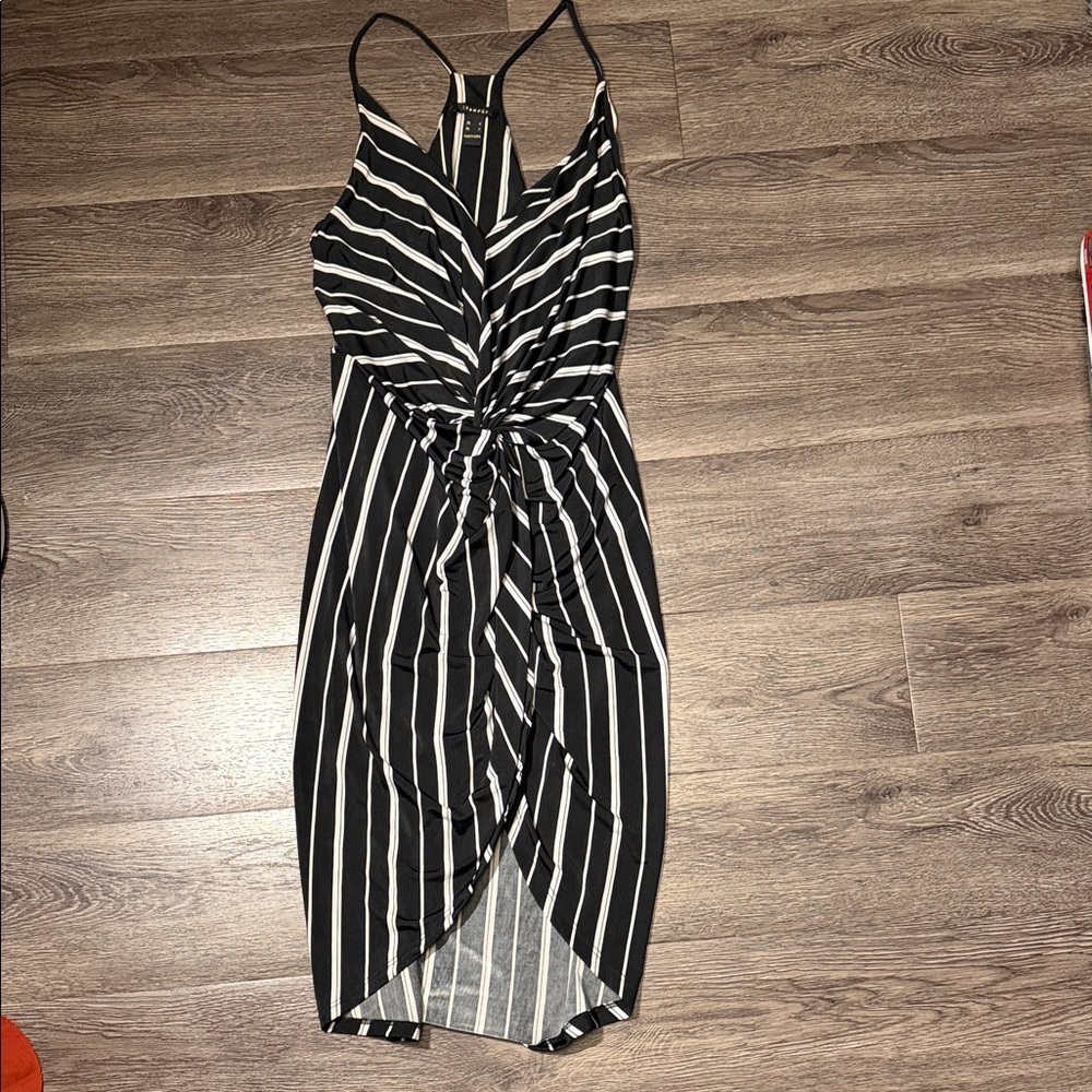 Elegant Black and White Striped knotted Dress